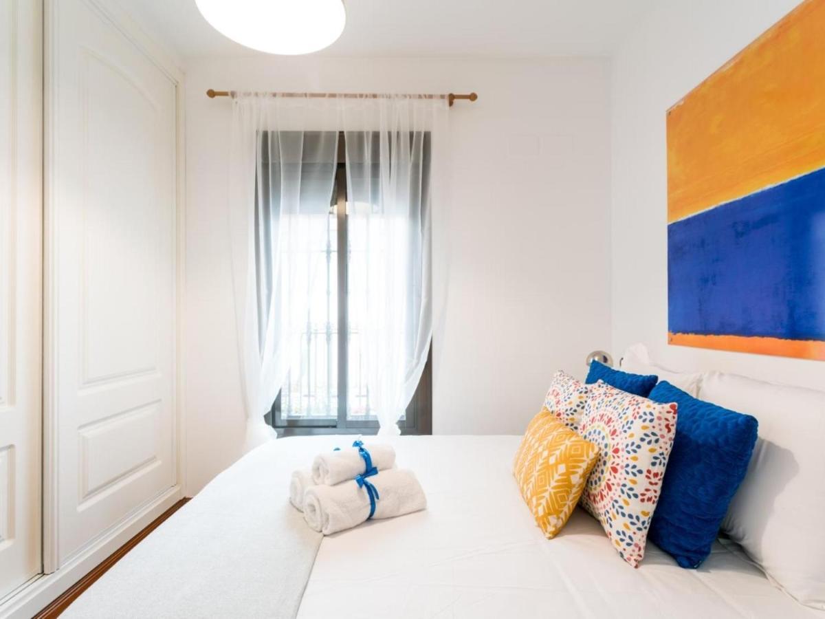 Holi-Rent Santa Marina Apartment Sevilla Exterior foto