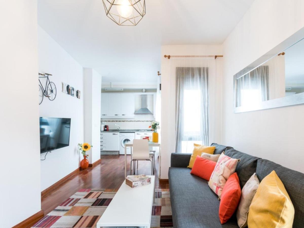 Holi-Rent Santa Marina Apartment Sevilla Exterior foto